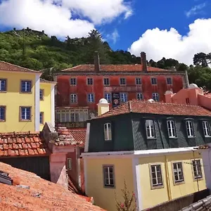 https://sintra-central-flat.hotels-lisbon-portugal.com